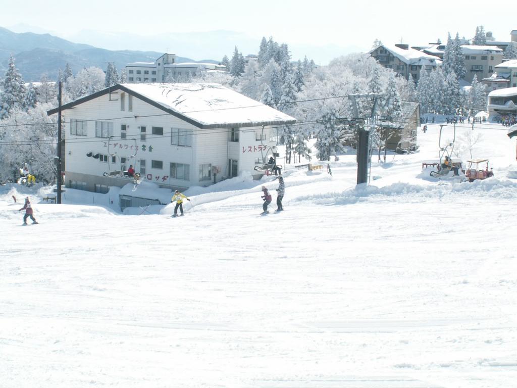 Edelweiss Akakura Hotel เมียวโกะ ภายนอก รูปภาพ